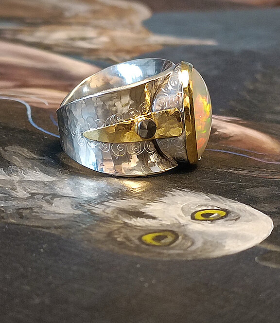 035_Opal_Silber_Gold.jpg  